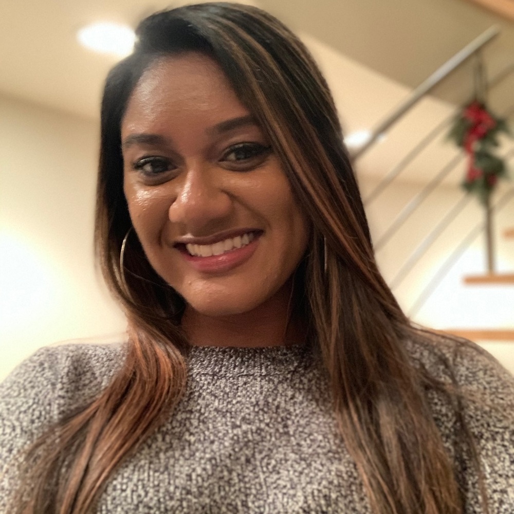 Meet your Posher, Sandy